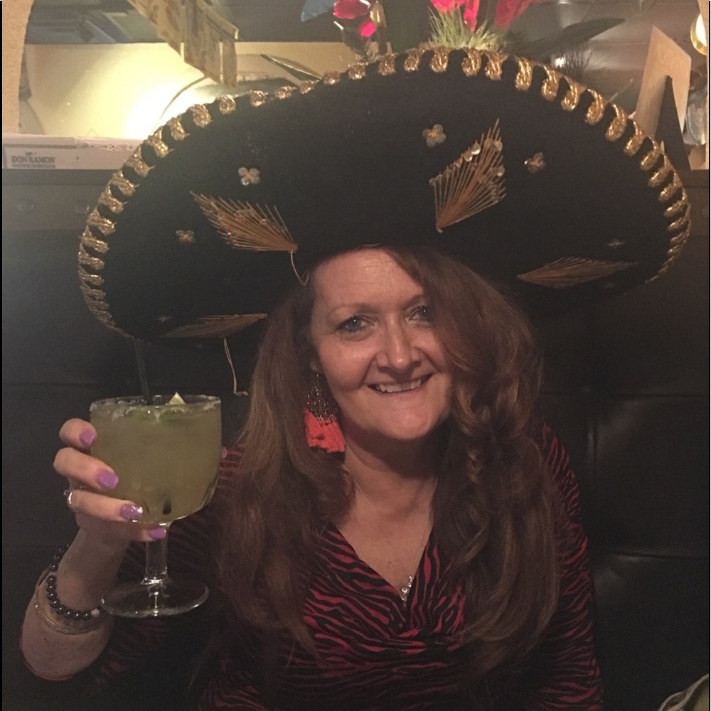 Meet your Posher, Diana